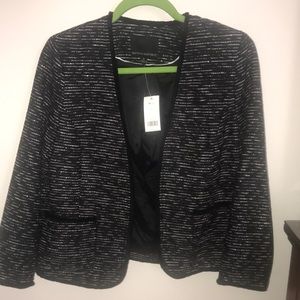 NWT.  BR NEW Blazer 🖤🤍